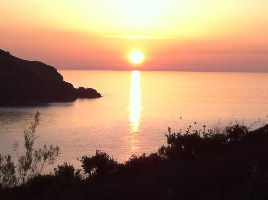 Sun Bay Hotel Kingsbridge  Dış mekan fotoğraf